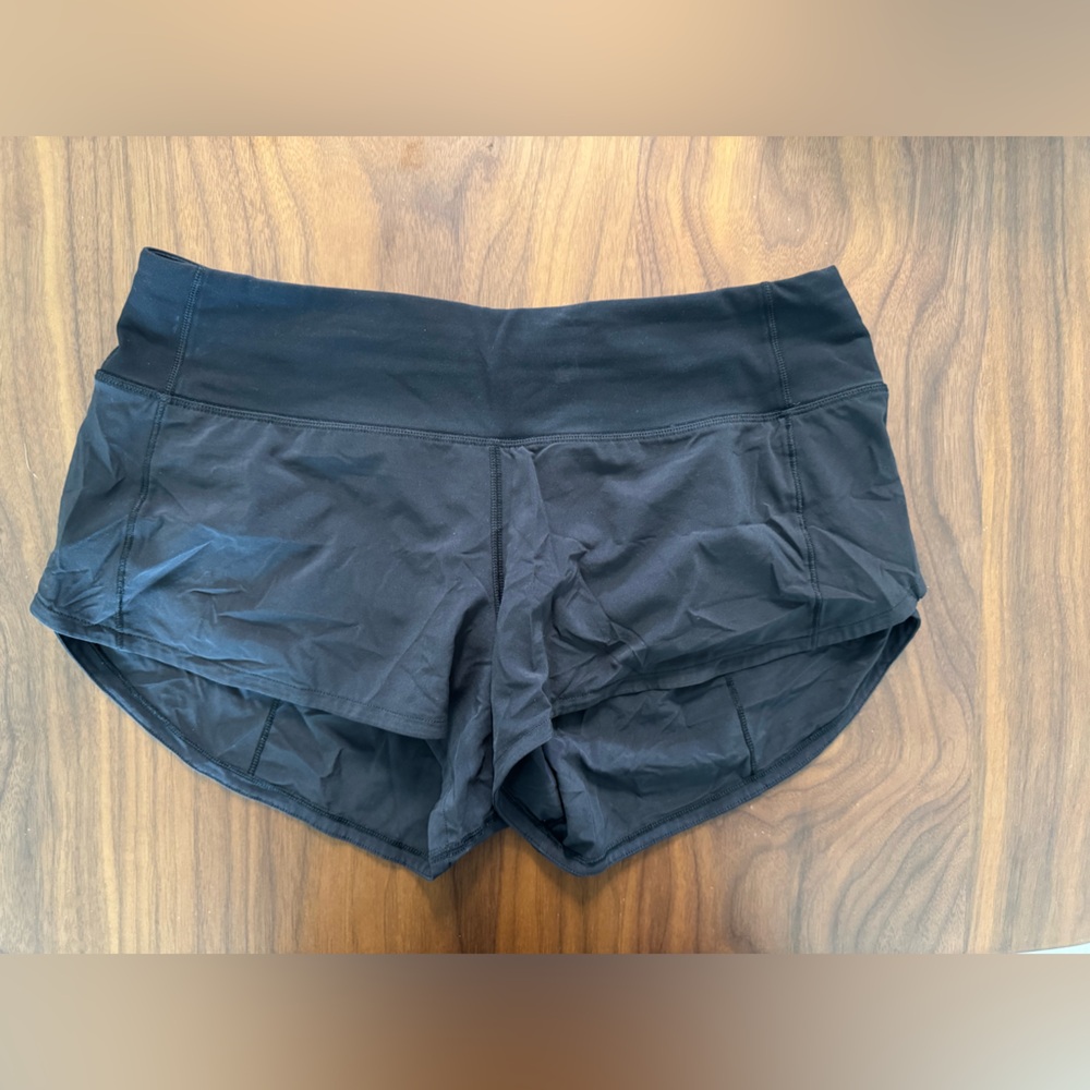 lululemon athletica Speed Up Low-Rise Lined Short 2.5”